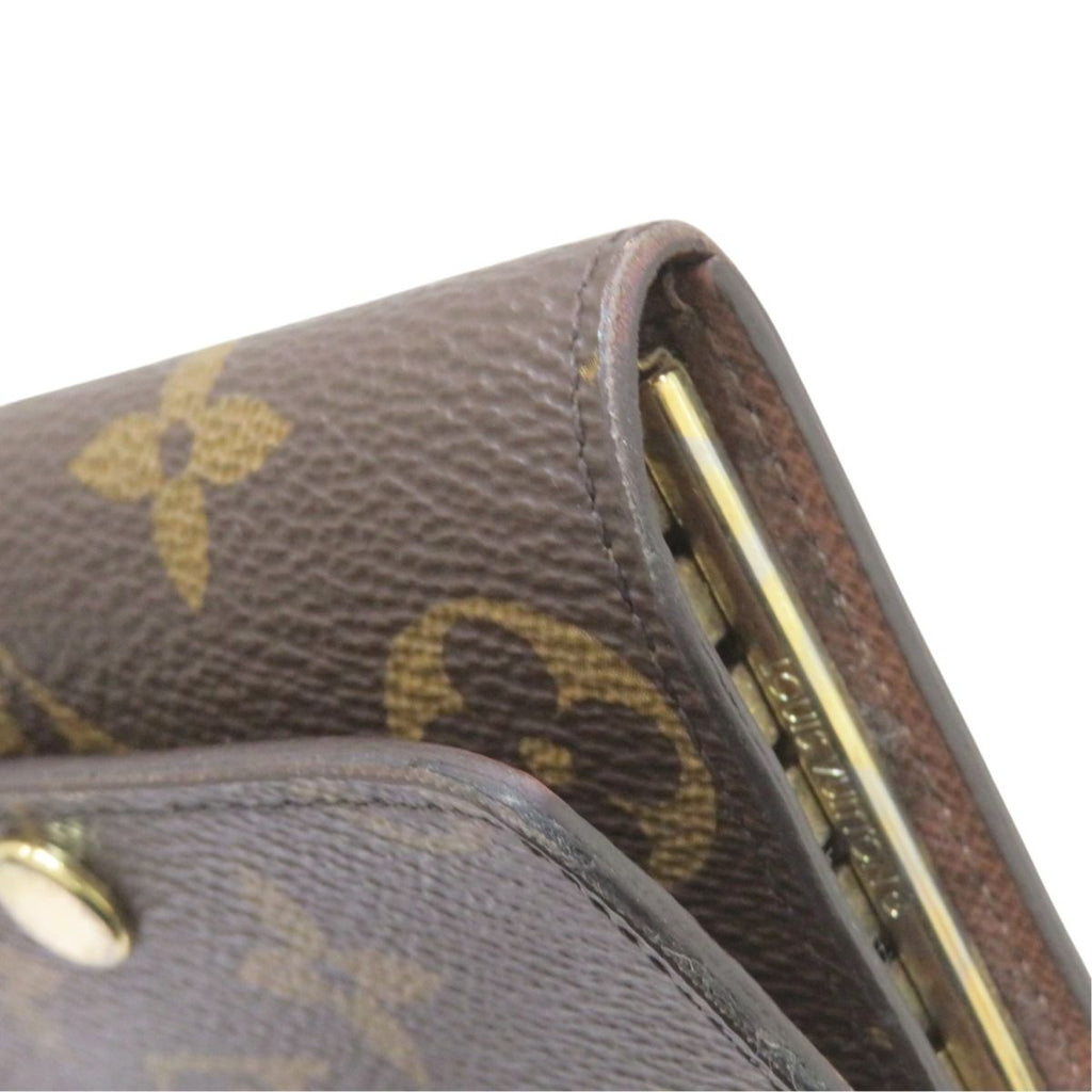 Louis Vuitton Multicles 6 Monogram Key Case Canvas Key Holder — view 8