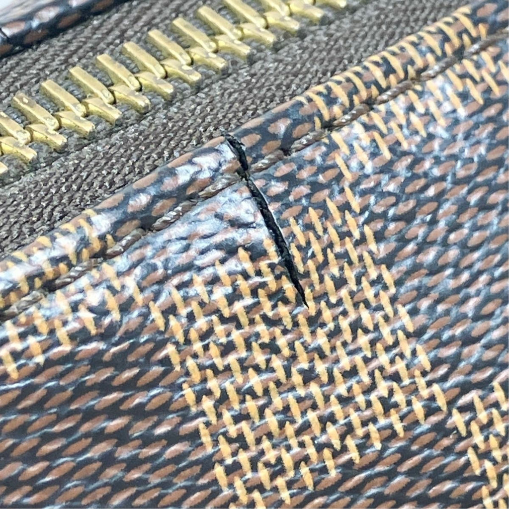 Louis Vuitton Totally PM Damier Shoulder Bag Canvas — view 8