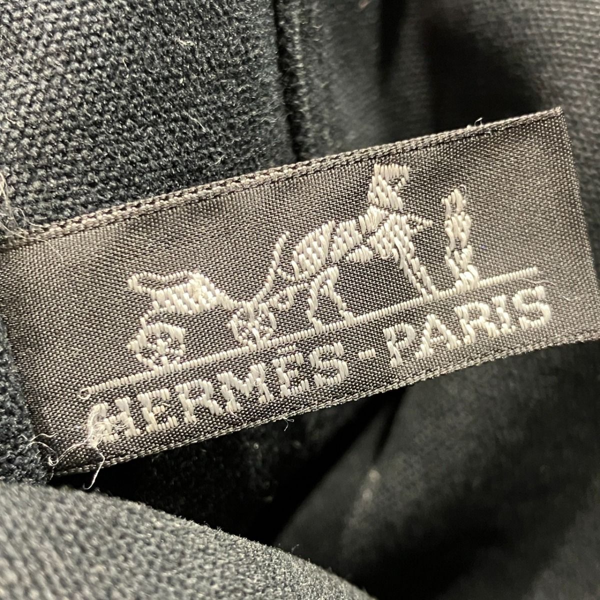 Hermes Fourre Tout MM Handbag Canvas — view 4