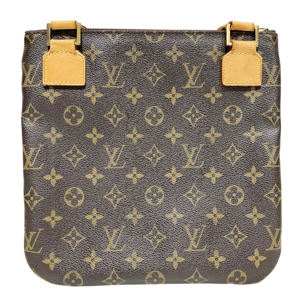 Louis Vuitton Pochette Bosphore Monogram Shoulder Bag Canvas — view 2