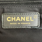 Chanel Tote Bag MM New Travel Line Canvas Leather — view 4