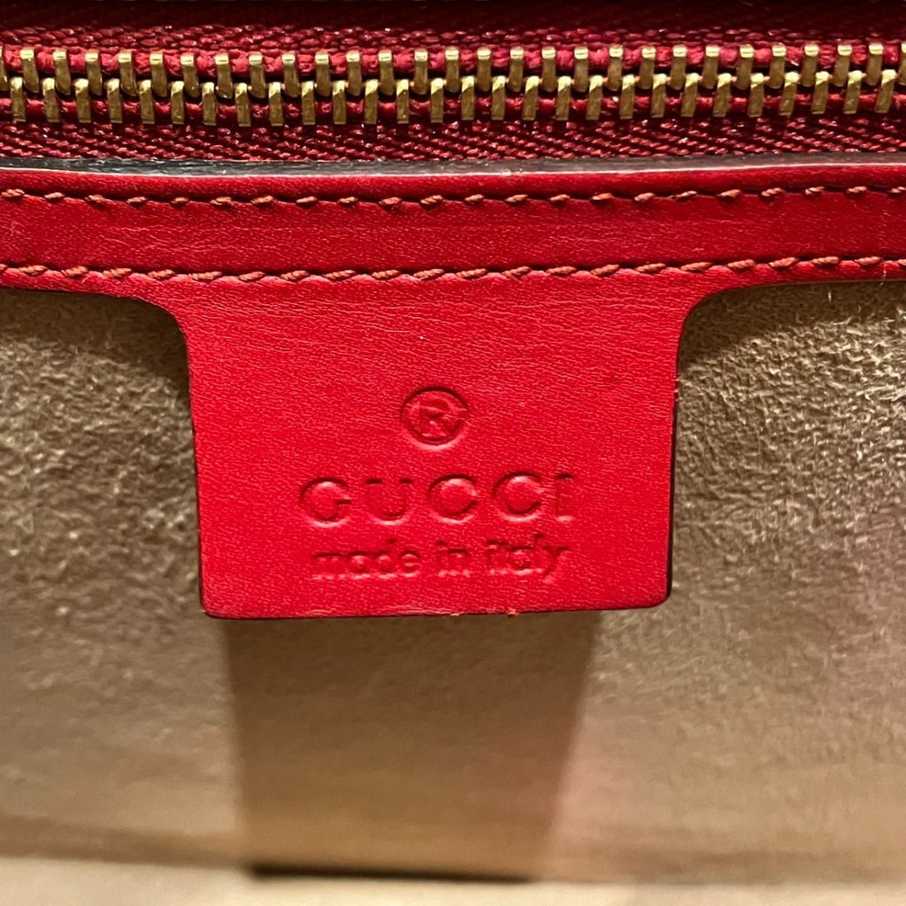 Gucci Sylvie Small Sherry Line Shoulder Bag Leather — view 4