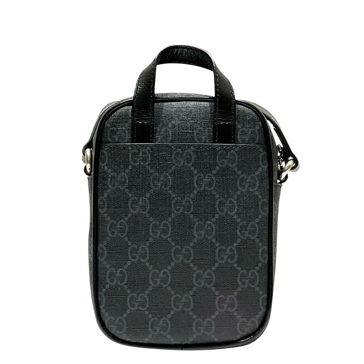 Gucci Interlocking G GG Supreme Shoulder Bag — view 2