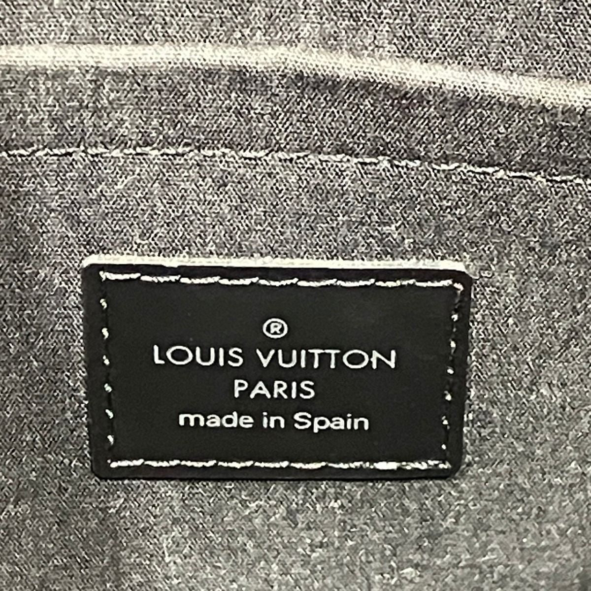 Louis Vuitton Croisette PM Epi Handbag Leather — view 4