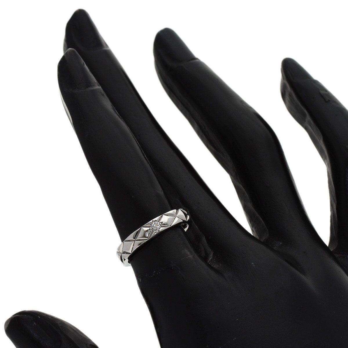 Chanel Quilted Diamond 48 Ring — view 7