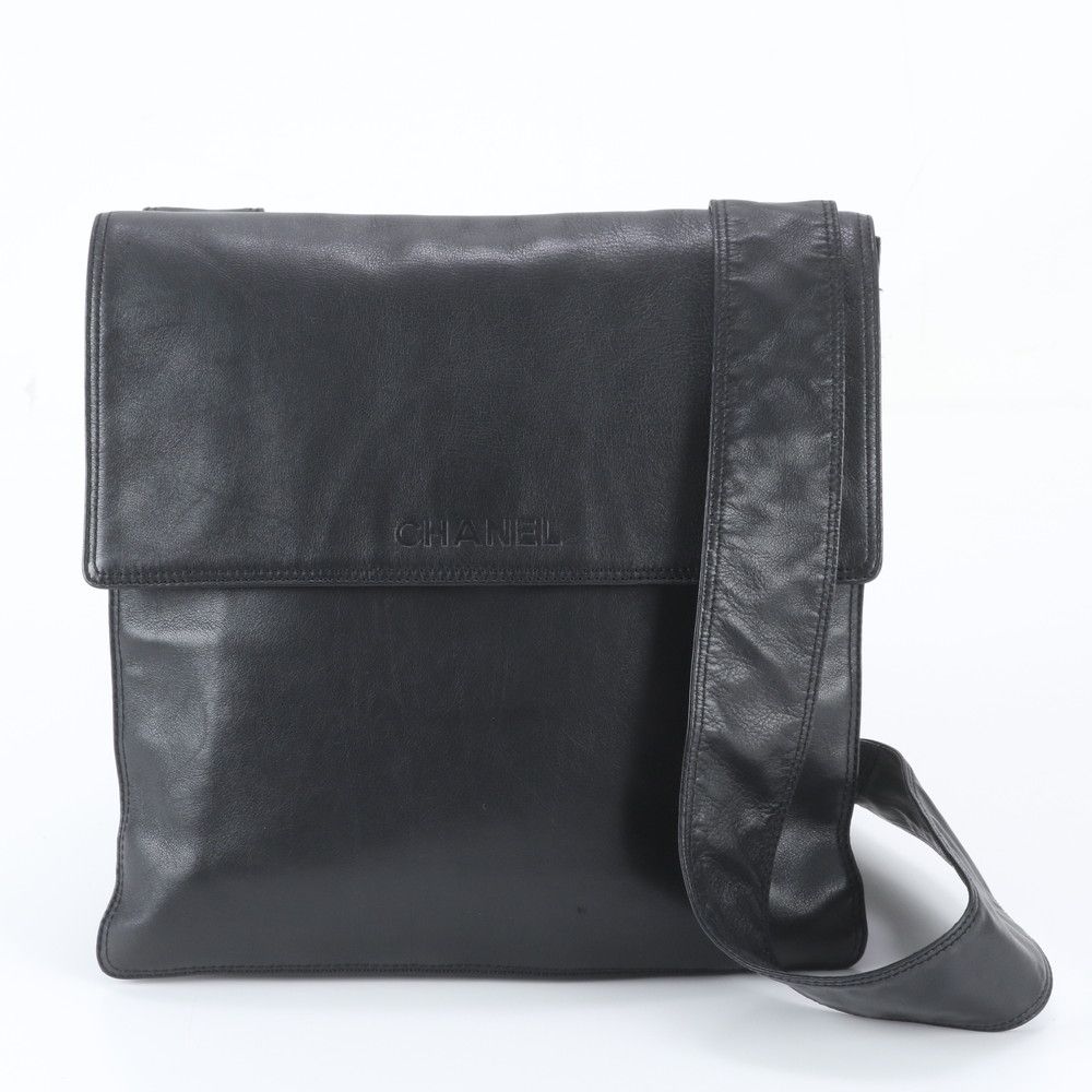 Chanel Nagoya Leather Shoulder Bag