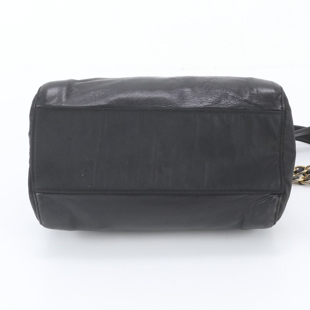 Prada Leather Chain Shoulder Bag Tote Black — view 6