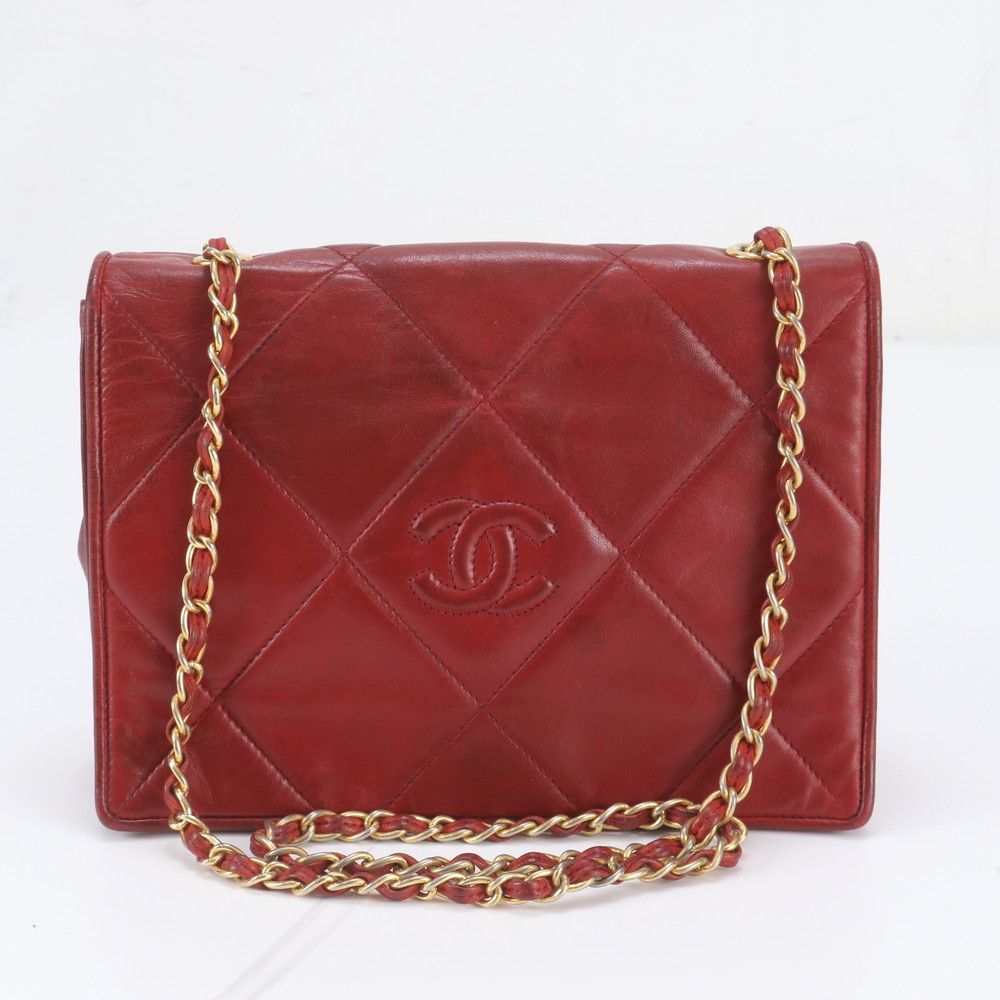 Chanel Quilted Lambskin Leather Chain Shoulder Bag