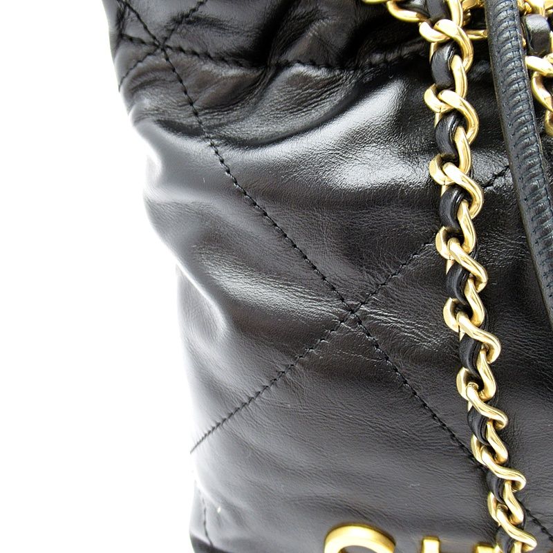 Chanel 22 Mini Handbag Shiny Calfskin Bra — view 2