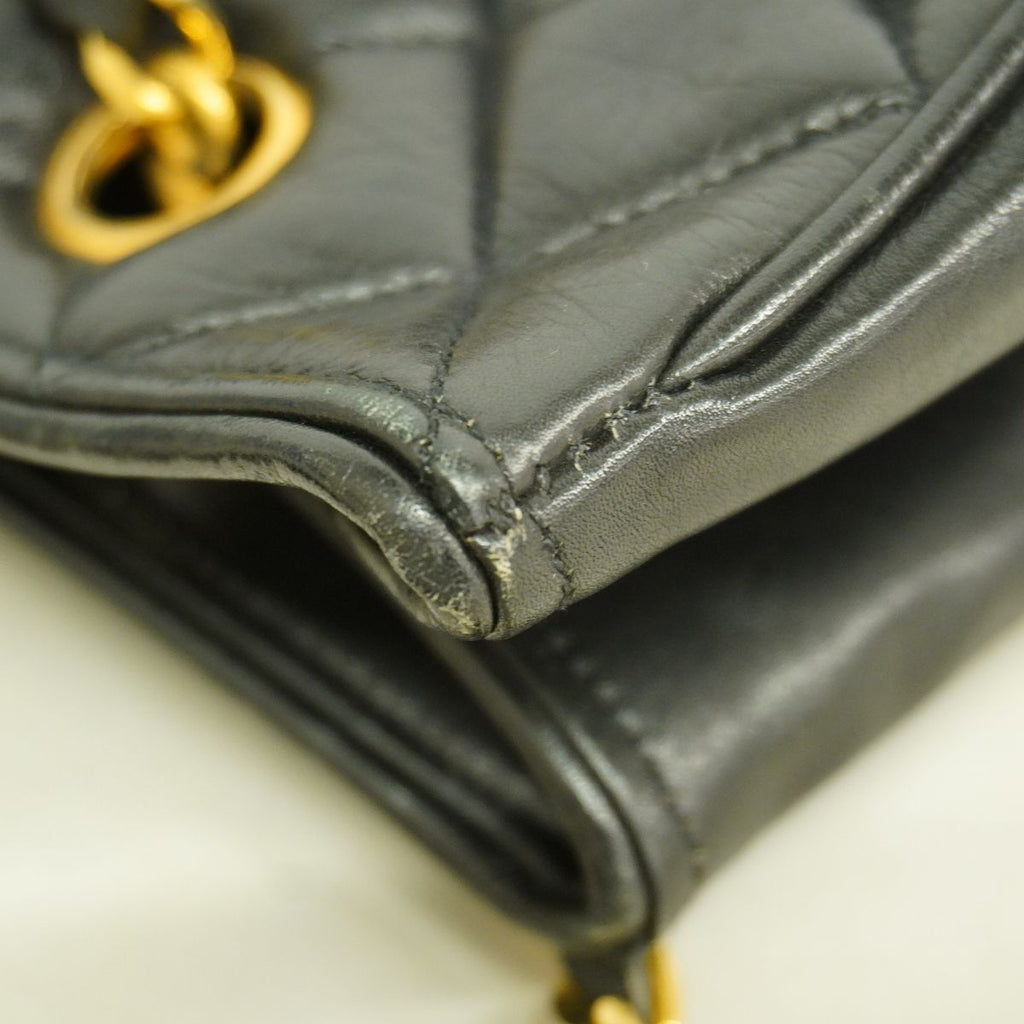 Chanel Shoulder Bag Quilted Lambskin Black Gold — view 8