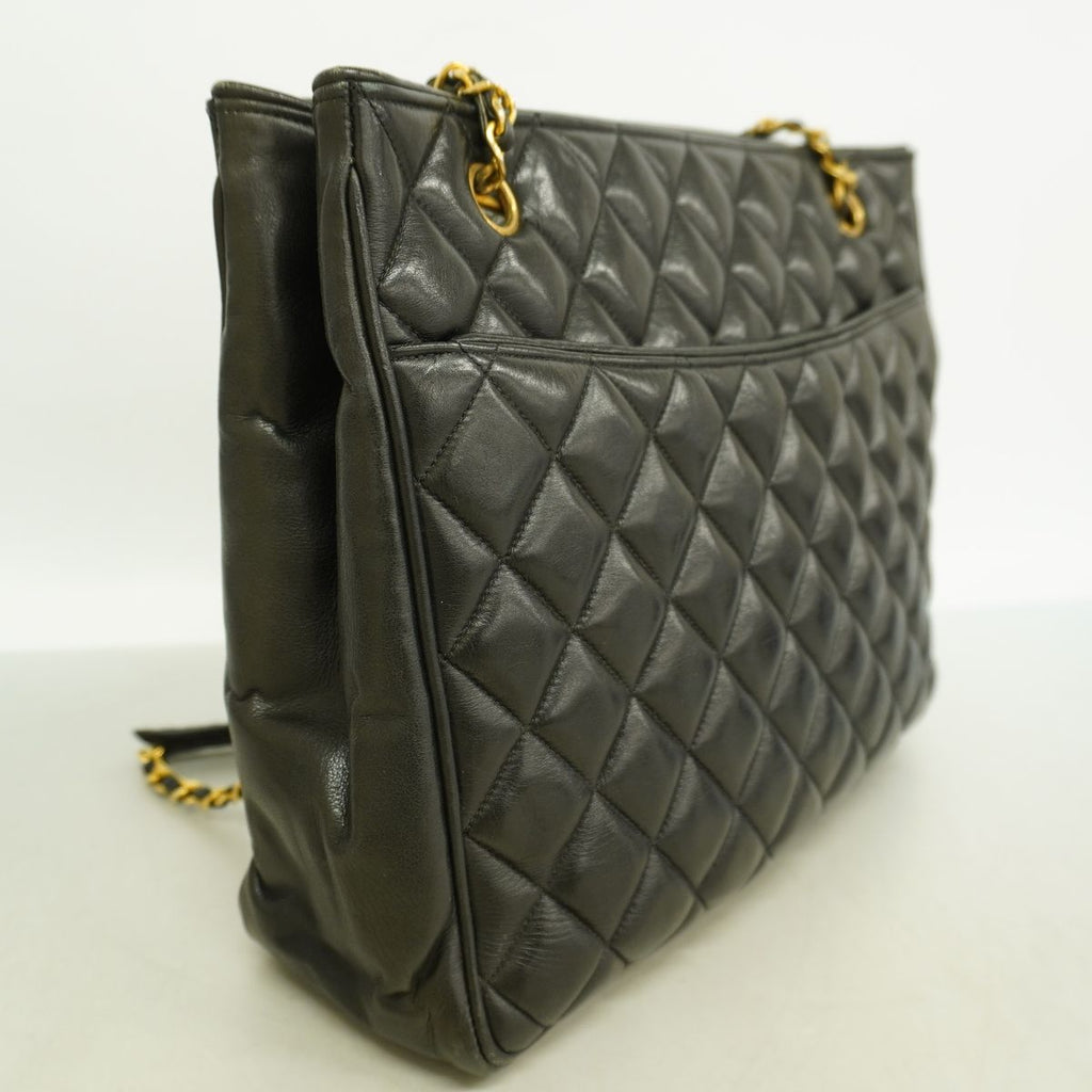 Chanel Shoulder Bag Quilted Lambskin Black Gold — view 2