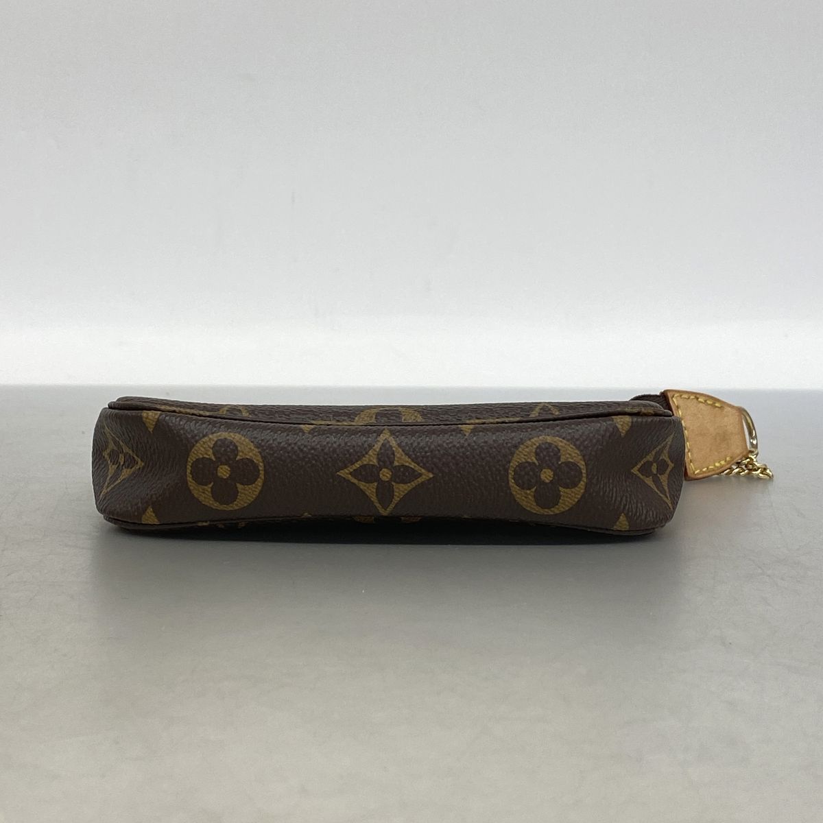 Louis Vuitton Pouch Monogram Mini Pochette Accessoires Brown — view 3