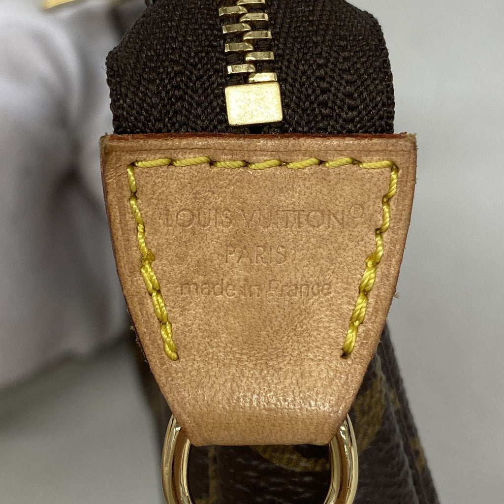 Louis Vuitton Pouch Monogram Mini Pochette Accessoires Brown — view 5