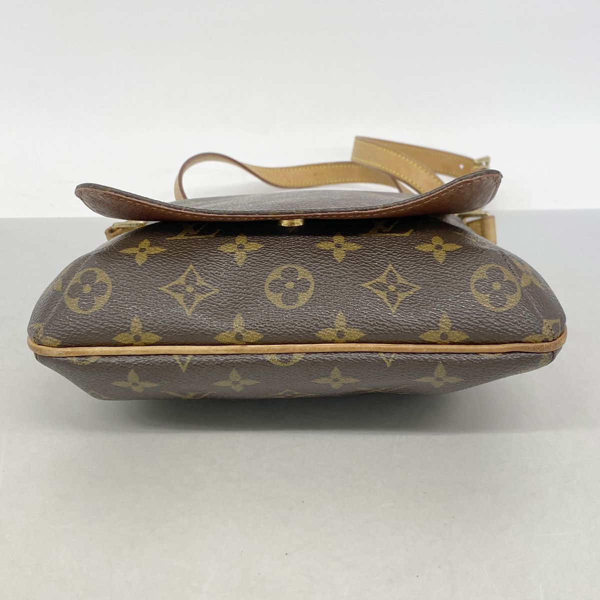 Louis Vuitton Shoulder Bag Monogram Musette Salsa Long Strap Brown — view 3