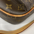 Louis Vuitton Shoulder Bag Monogram Hudson GM Brown — view 6