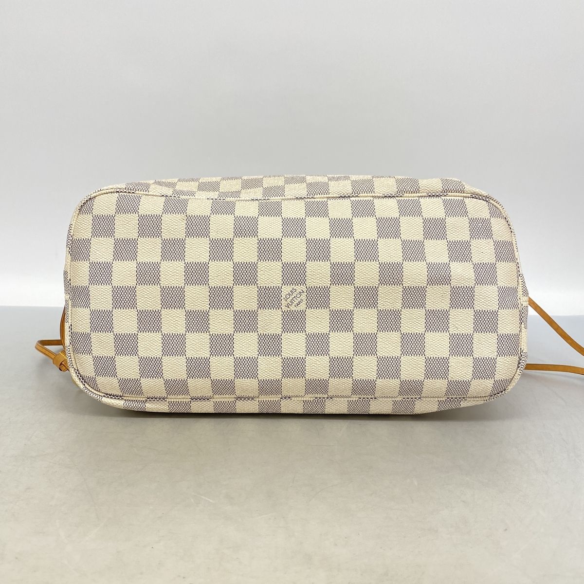 Louis Vuitton Tote Bag Damier Azur Neverfull MM White — view 3