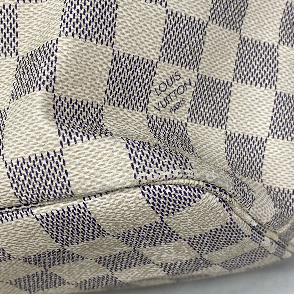 Louis Vuitton Tote Bag Damier Azur Neverfull MM White — view 6