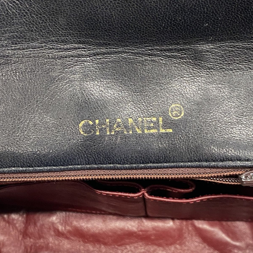 Chanel Shoulder Bag Quilted Lambskin Black Gold — view 5