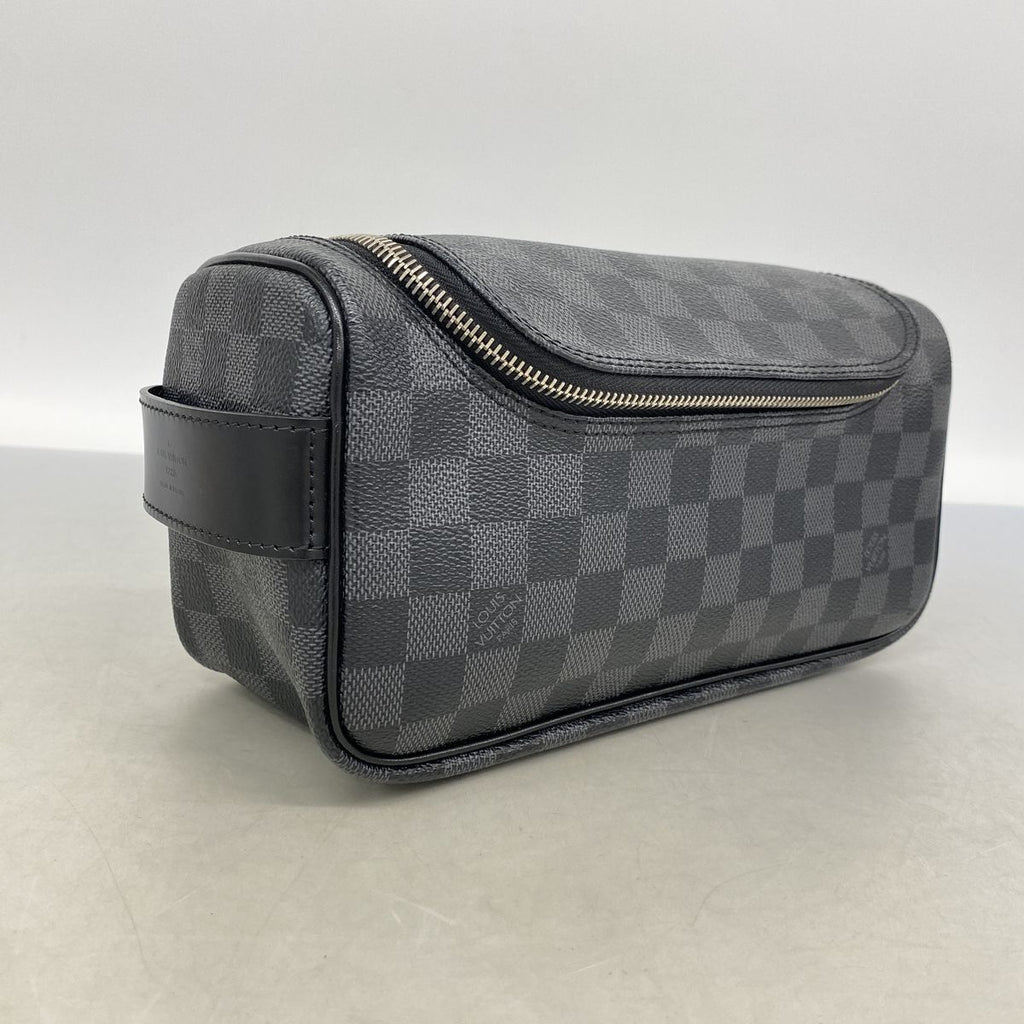 Louis Vuitton Clutch Damier Graphite Toilet Pouch Black Gray — view 2