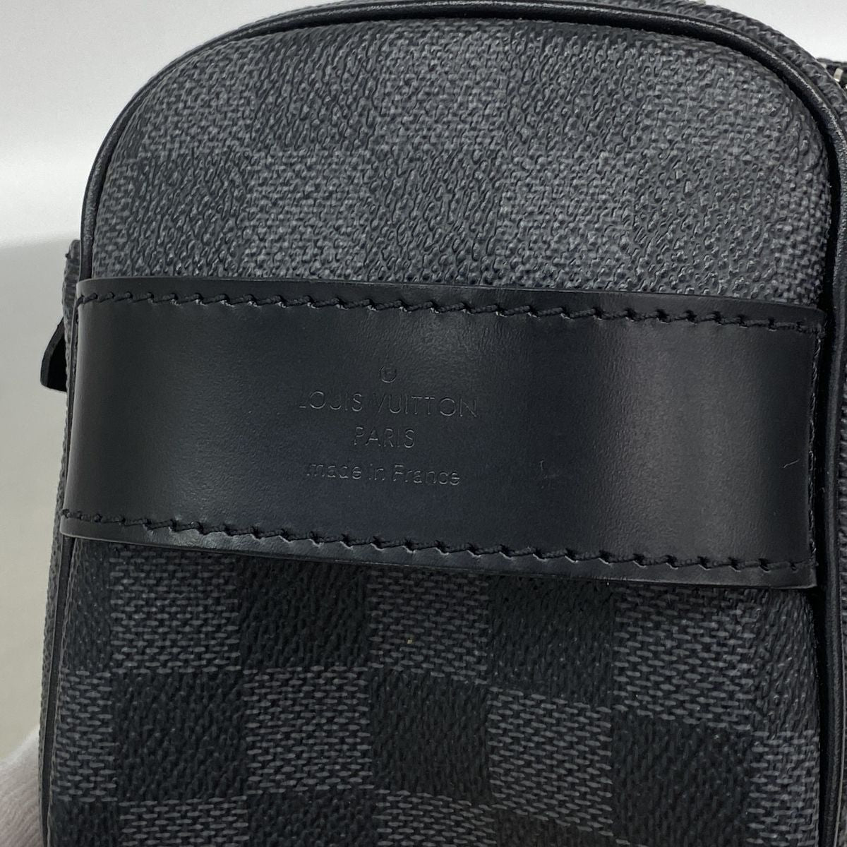 Louis Vuitton Clutch Damier Graphite Toilet Pouch Black Gray — view 8