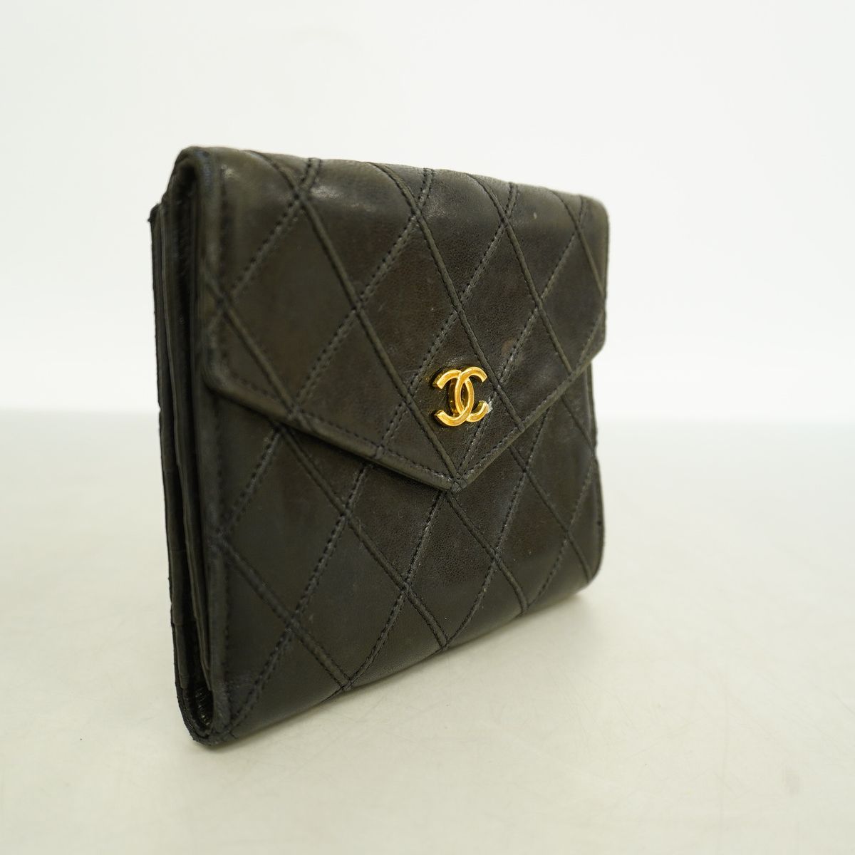 Chanel Wallet Bicolor Lambskin Black Gold — view 2
