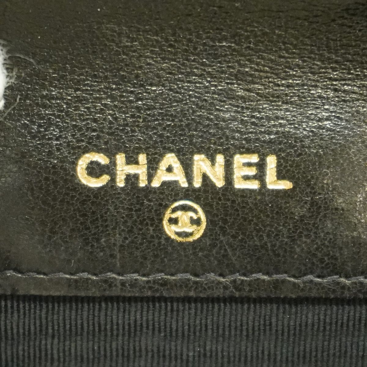 Chanel Wallet Bicolor Lambskin Black Gold — view 4