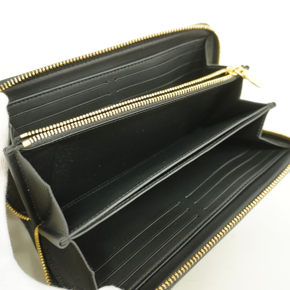 Louis Vuitton Wallet Monogram Coussin Zippy Noir — view 3