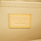 Louis Vuitton Clutch Monogram Toiletry Brown — view 5