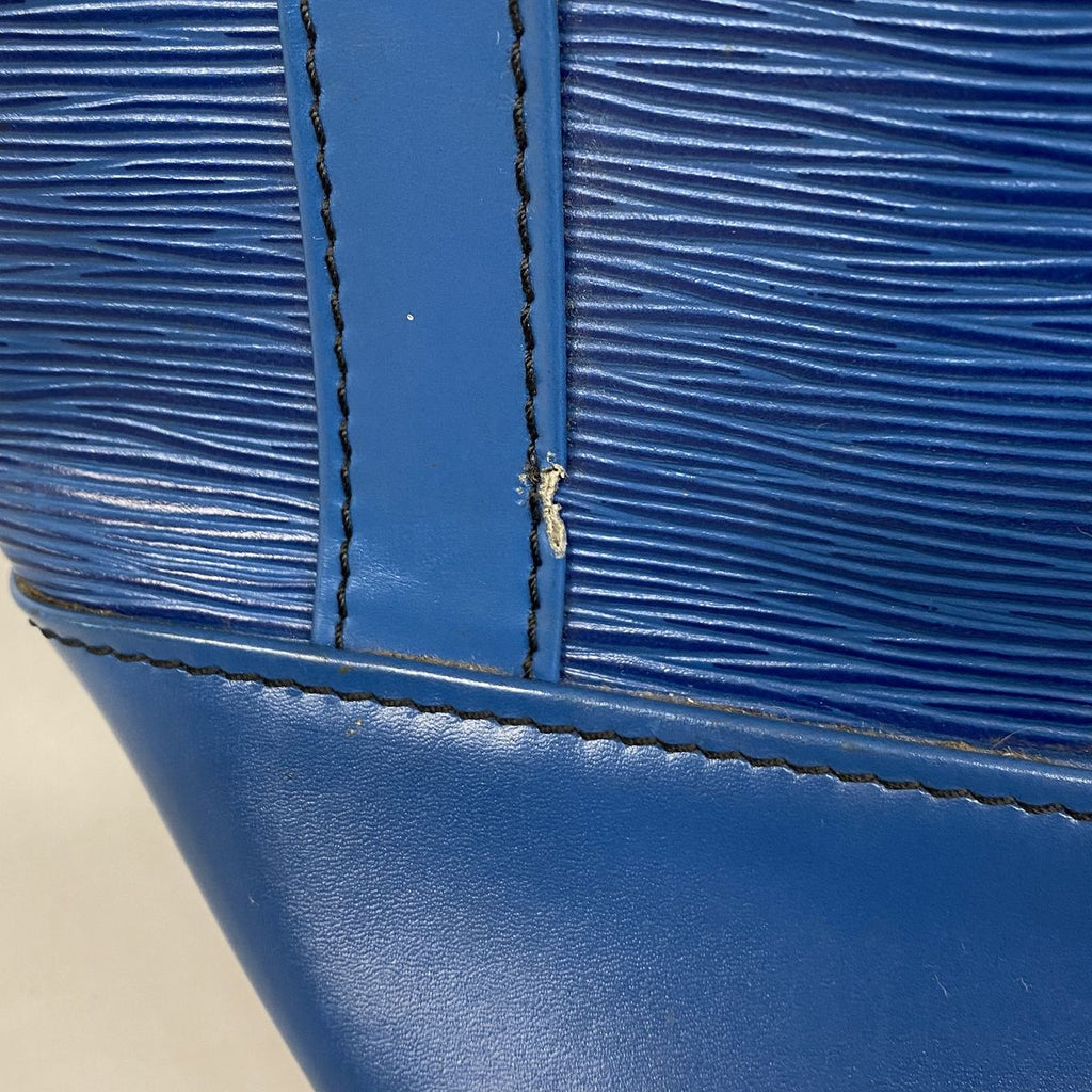 Louis Vuitton Shoulder Bag Epi Randonnee GM Toledo Blue — view 6