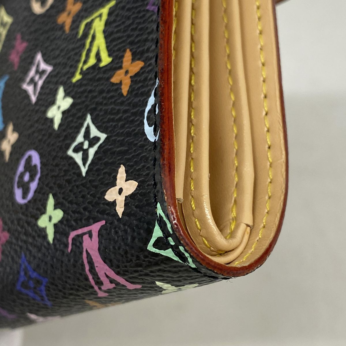 Louis Vuitton Trifold Wallet Monogram Multicolor Portefeuille Koala Noir — view 6