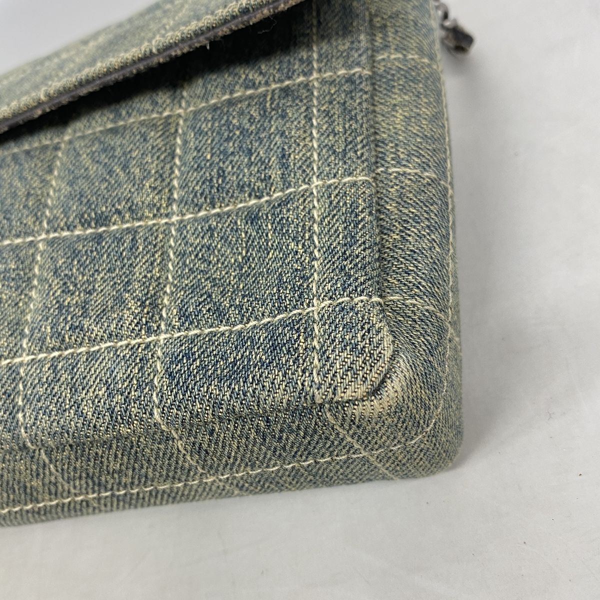 Chanel Shoulder Bag Choco Bar Denim Blue Silver — view 6