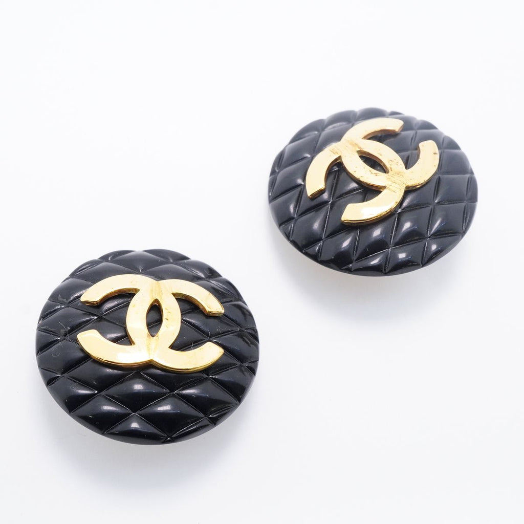 Chanel Earrings Vintage CC Logo Quilted Plastic Gold Plated Black — view 2