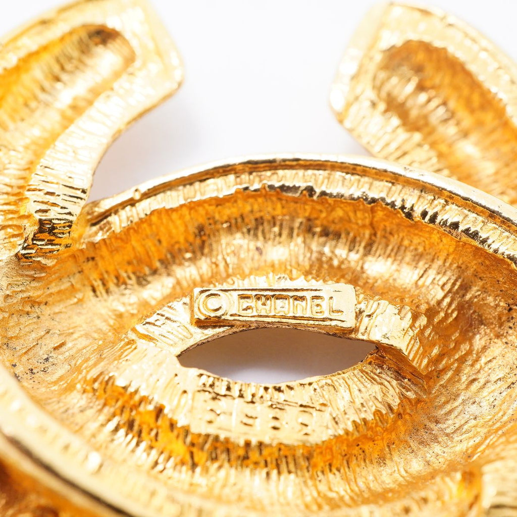 Chanel Necklace Vintage CC Logo Quilted Gold Plated — view 6