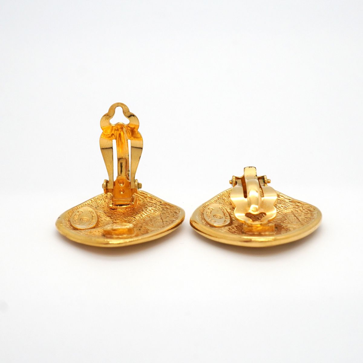 Chanel Earrings Vintage Quilted Diamond Shape Gold Plated — view 3