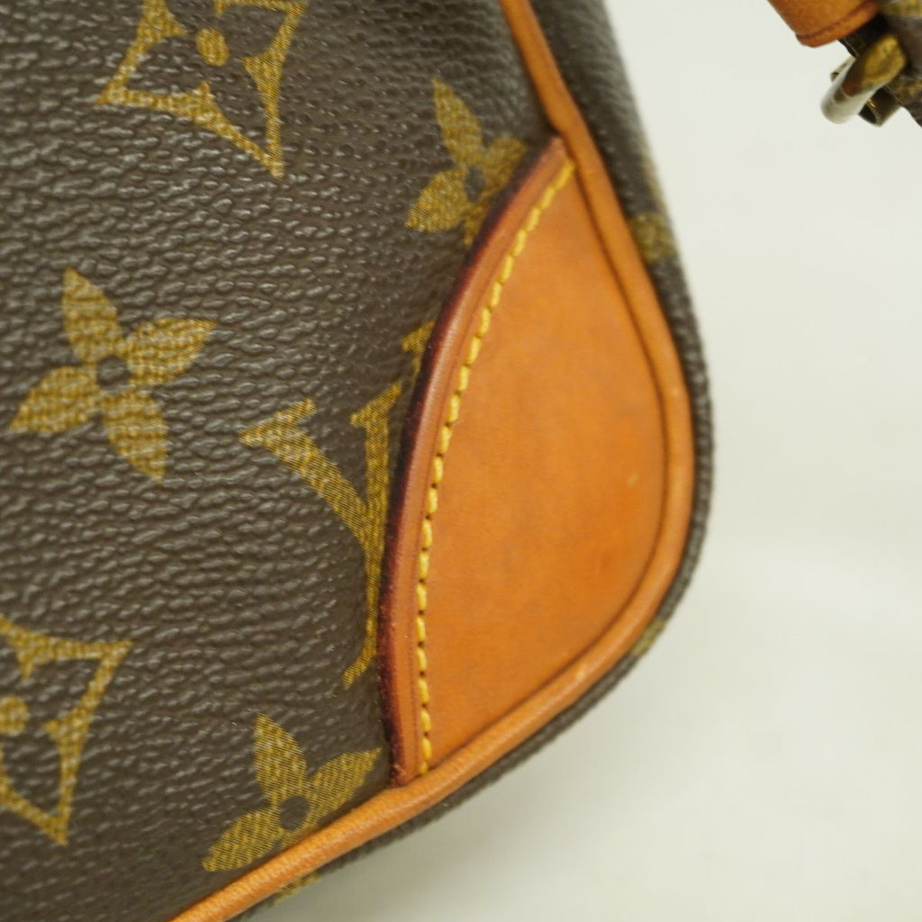 Louis Vuitton Shoulder Bag Monogram Danube Brown — view 7
