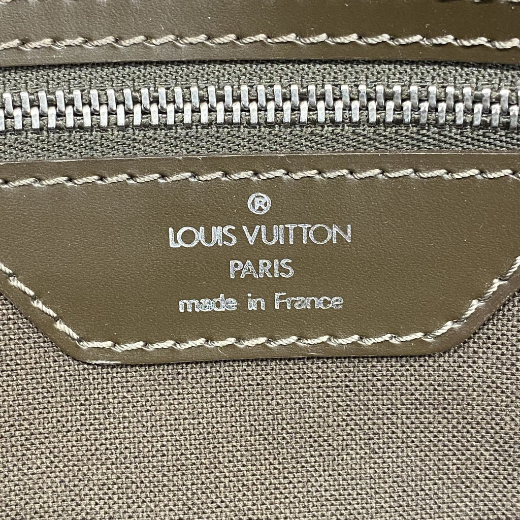 Louis Vuitton Shoulder Bag Taiga Victor Grizzly — view 5