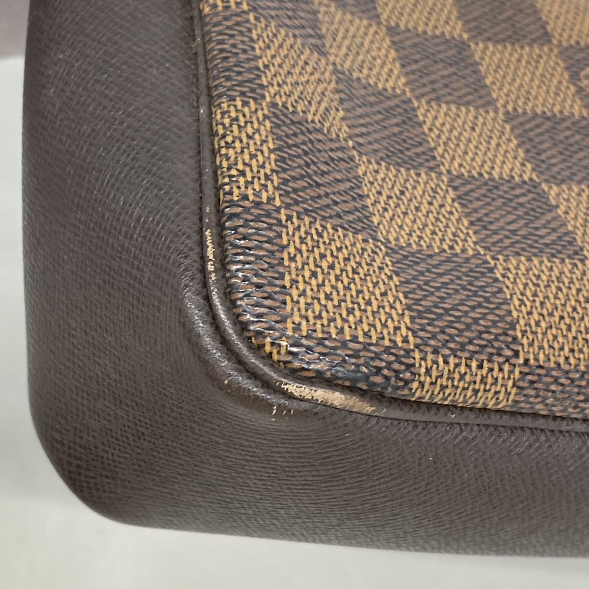 Louis Vuitton Pouch Damier Trousse Makeup Ebene — view 6