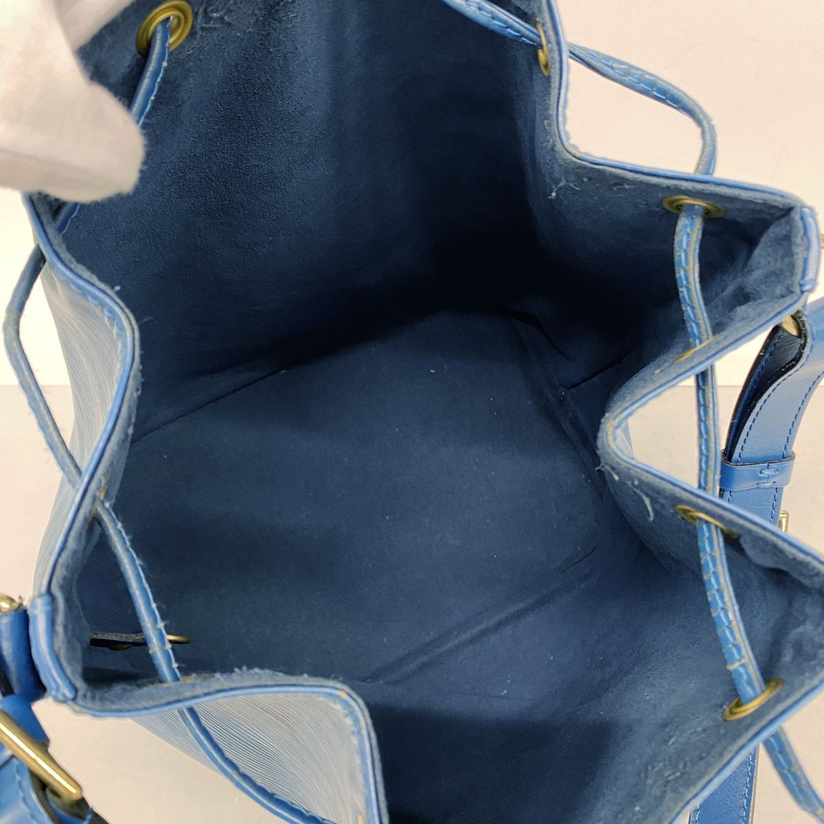 Louis Vuitton Shoulder Bag Epi Noe Toledo Blue — view 4