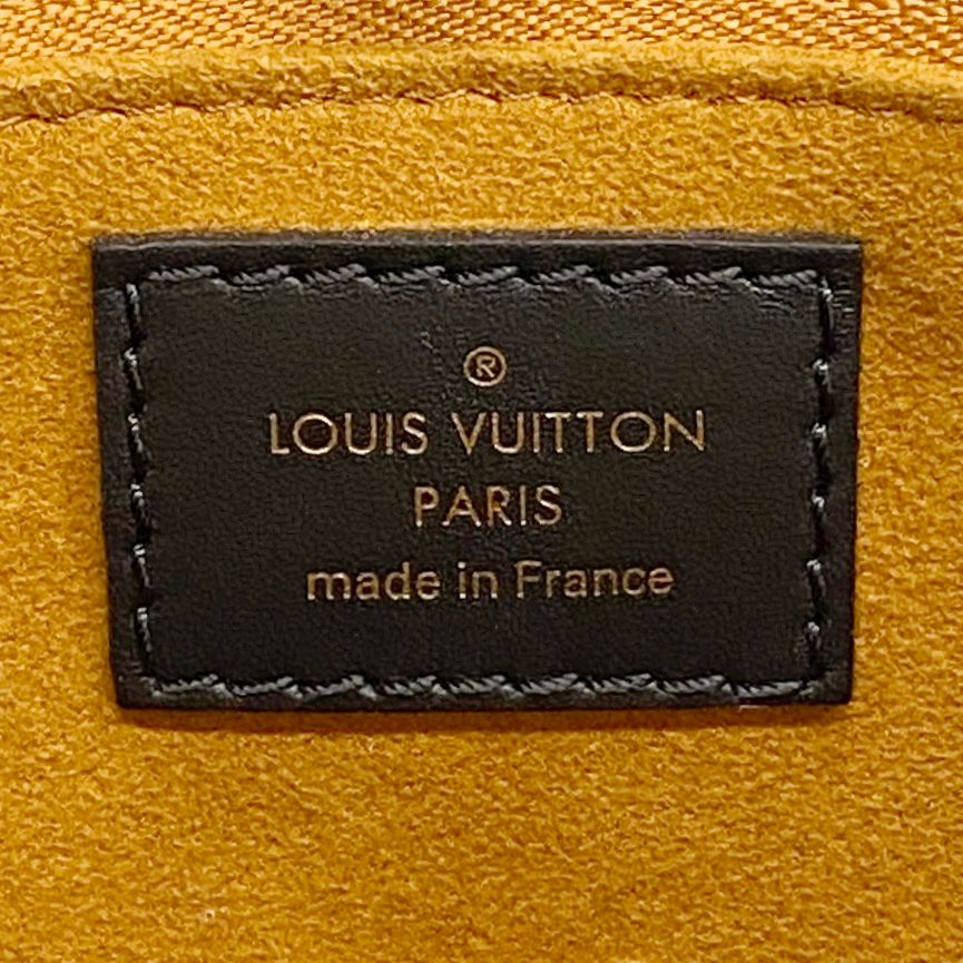 Louis Vuitton Tote Bag Monogram Empreinte On The Go MM Noir 2-Way — view 5