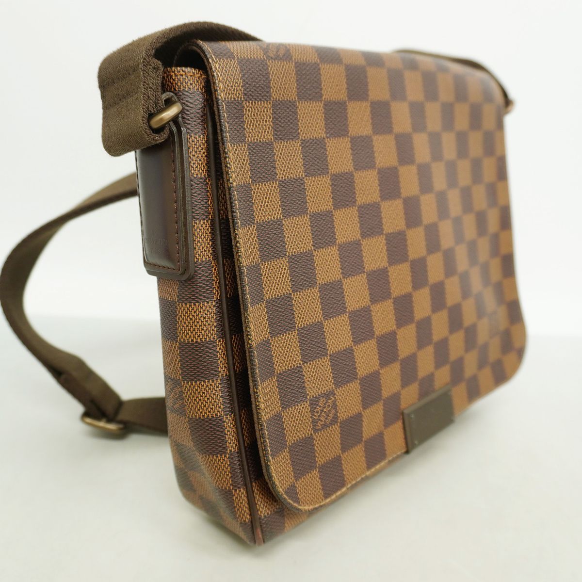 Louis Vuitton Shoulder Bag Damier District PM Ebene — view 2