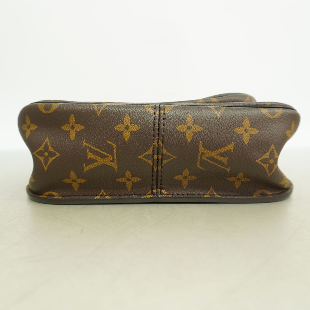 Louis Vuitton Shoulder Bag Monogram Passy Brown — view 3