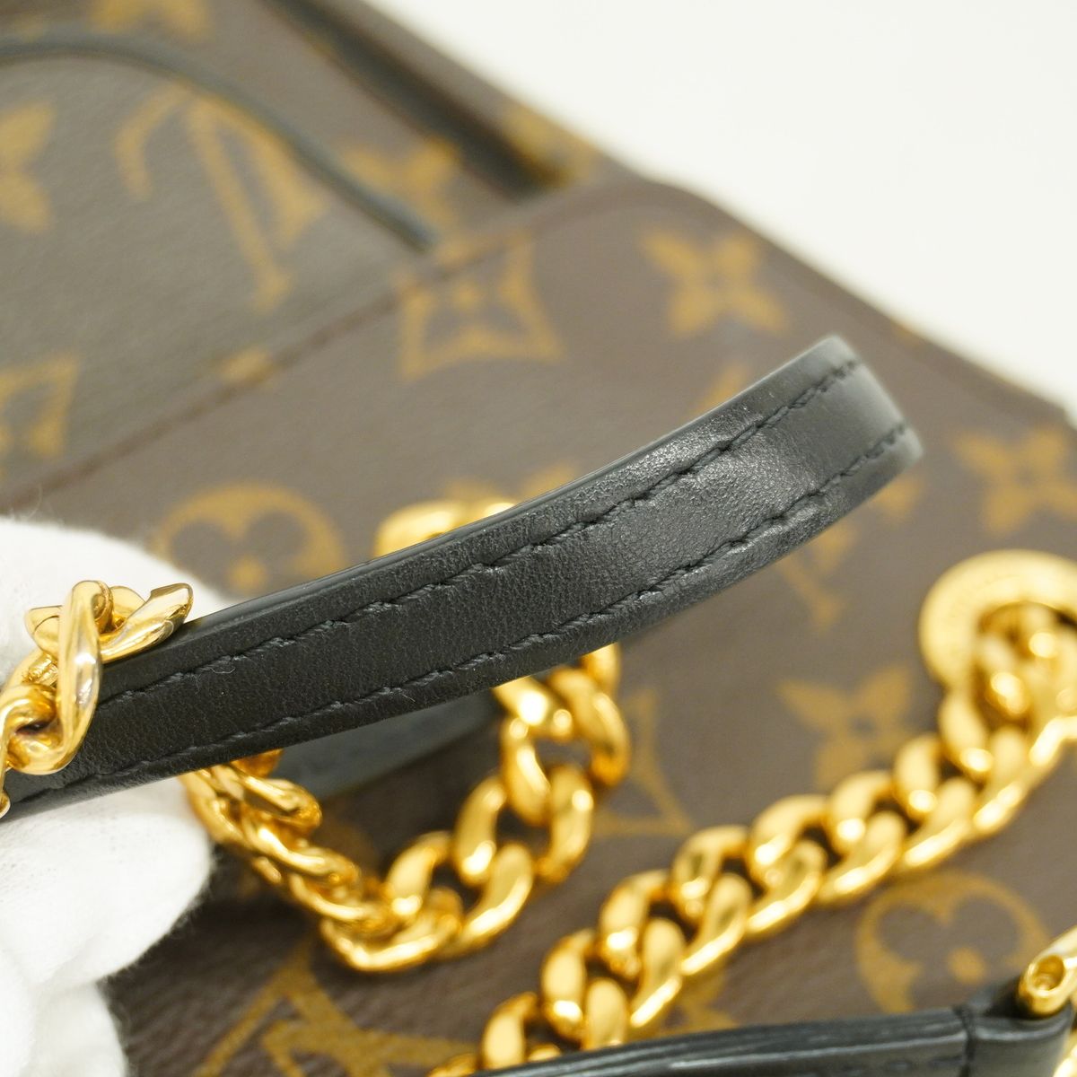 Louis Vuitton Shoulder Bag Monogram Passy Brown — view 7