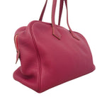 Hermes Handbag Victoria 35 Taurillon Clemence Ruby Silver — view 2