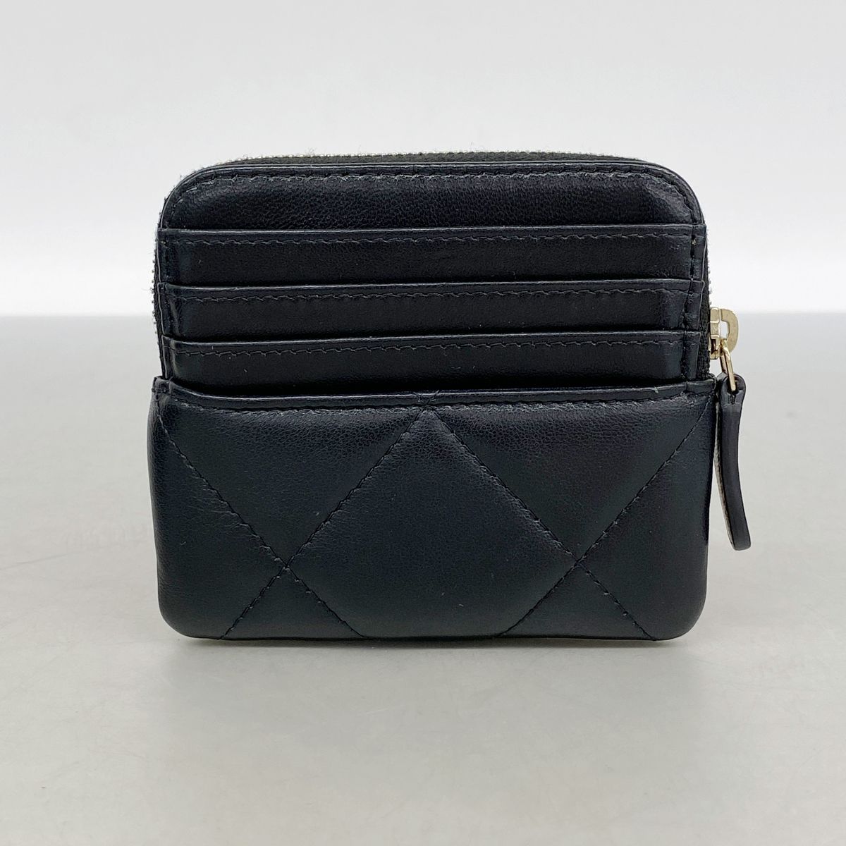 Chanel Coin Purse Chanel 19 Lambskin Black Gold — view 8