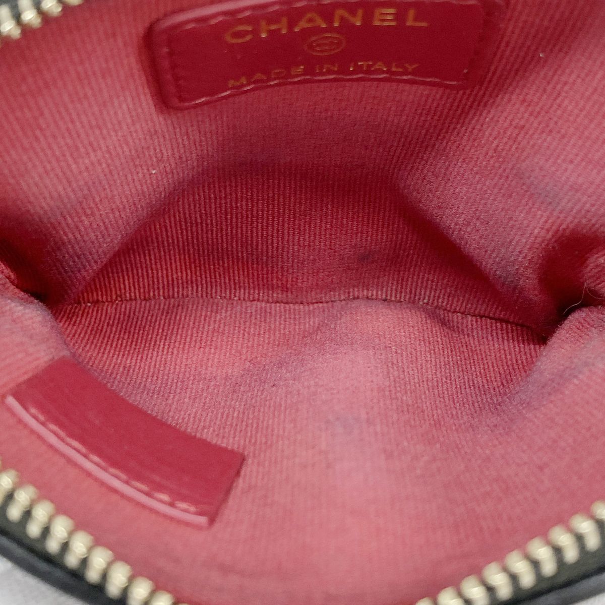 Chanel Coin Purse Chanel 19 Lambskin Black Gold — view 3