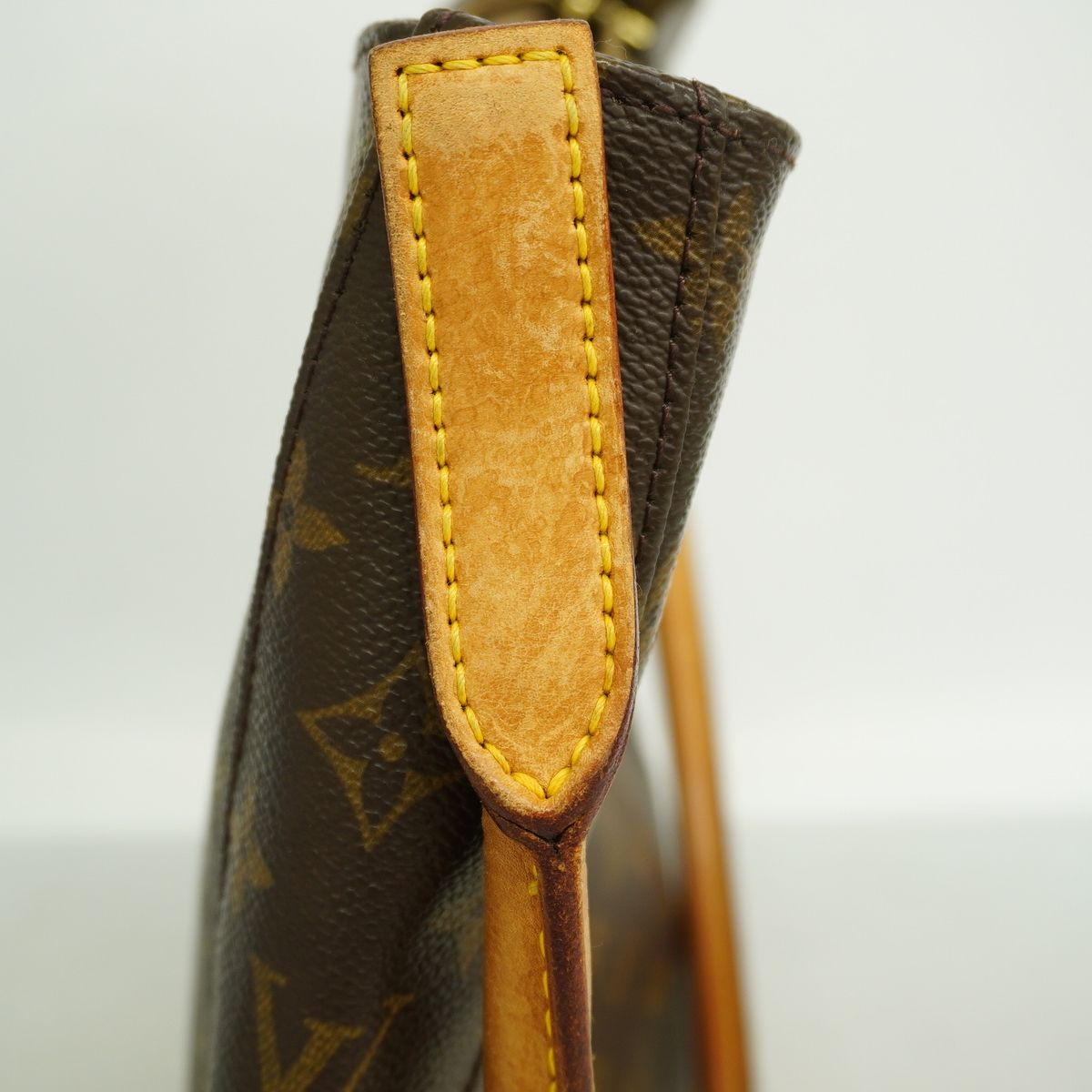 Louis Vuitton Shoulder Bag Monogram Looping GM Brown — view 6