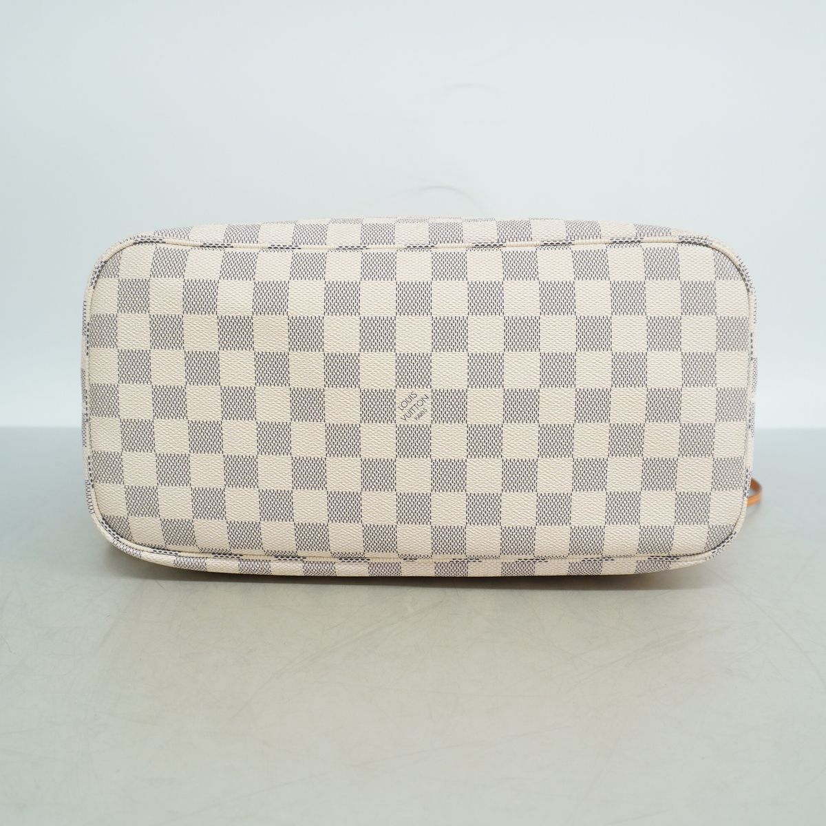 Louis Vuitton Tote Bag Damier Azur Neverfull MM White — view 3
