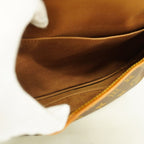 Louis Vuitton Shoulder Bag Monogram Saumur 30 Brown — view 7