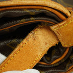 Louis Vuitton Shoulder Bag Monogram Saumur 35 Brown — view 7