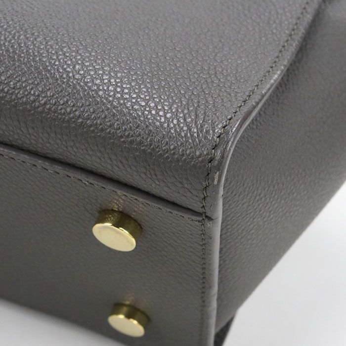 Saint Laurent 2-Way Downtown Cabas Handbag Calfskin — view 7